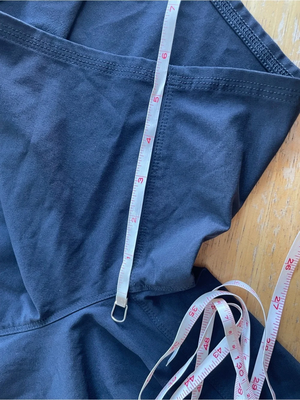 Vuori blue men’s volley short unlined 5 1/2” inseam